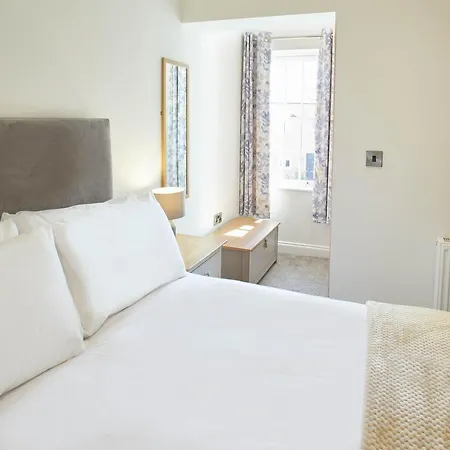 Host & - Flat Lemonade Apartman Whitby